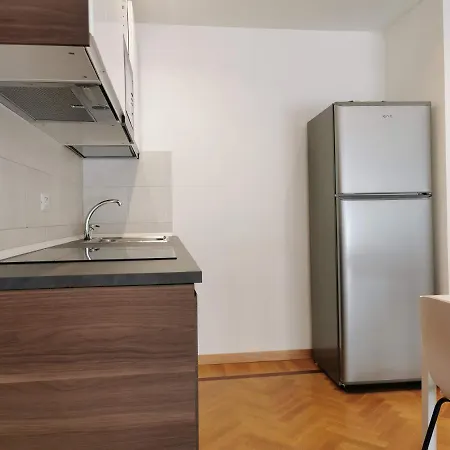 Lägenhet Pergolesi Milano